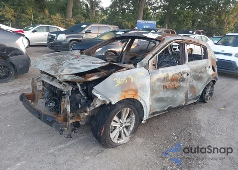 2018 Kia Sportage Lx z USA, uszkodzony, nr VIN KNDPMCAC1J7365907